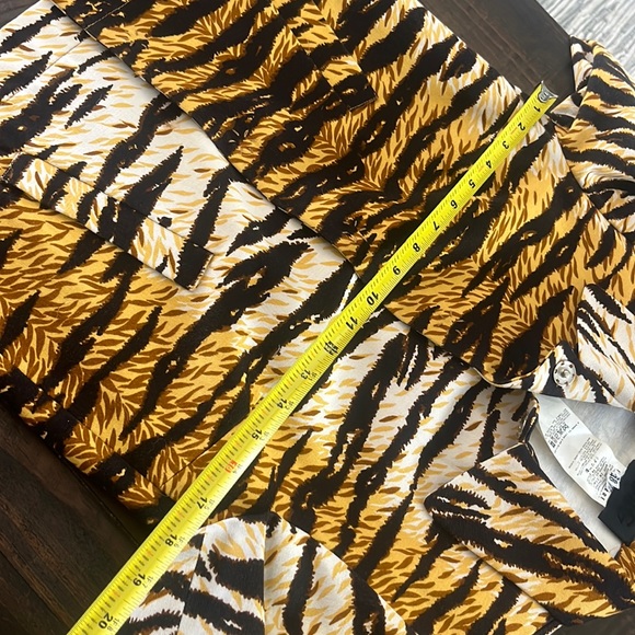 DOLCE & GABBANA Tiger Striped Jacket - Picture 14 of 16